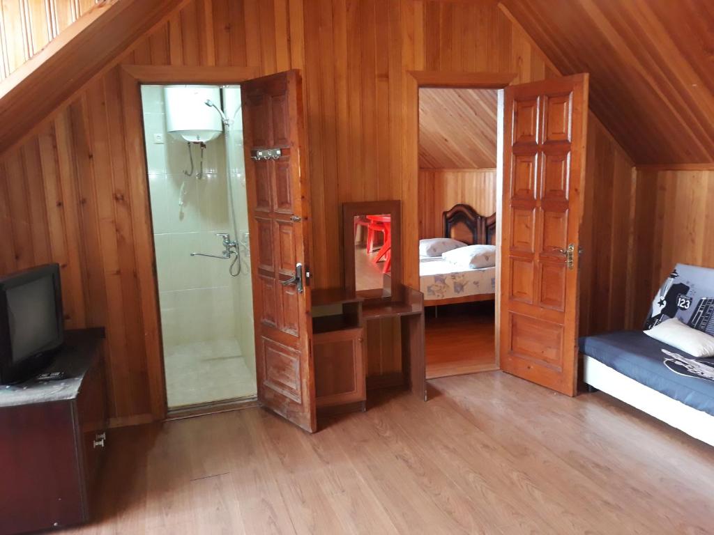 Guest House Rusalka room 4